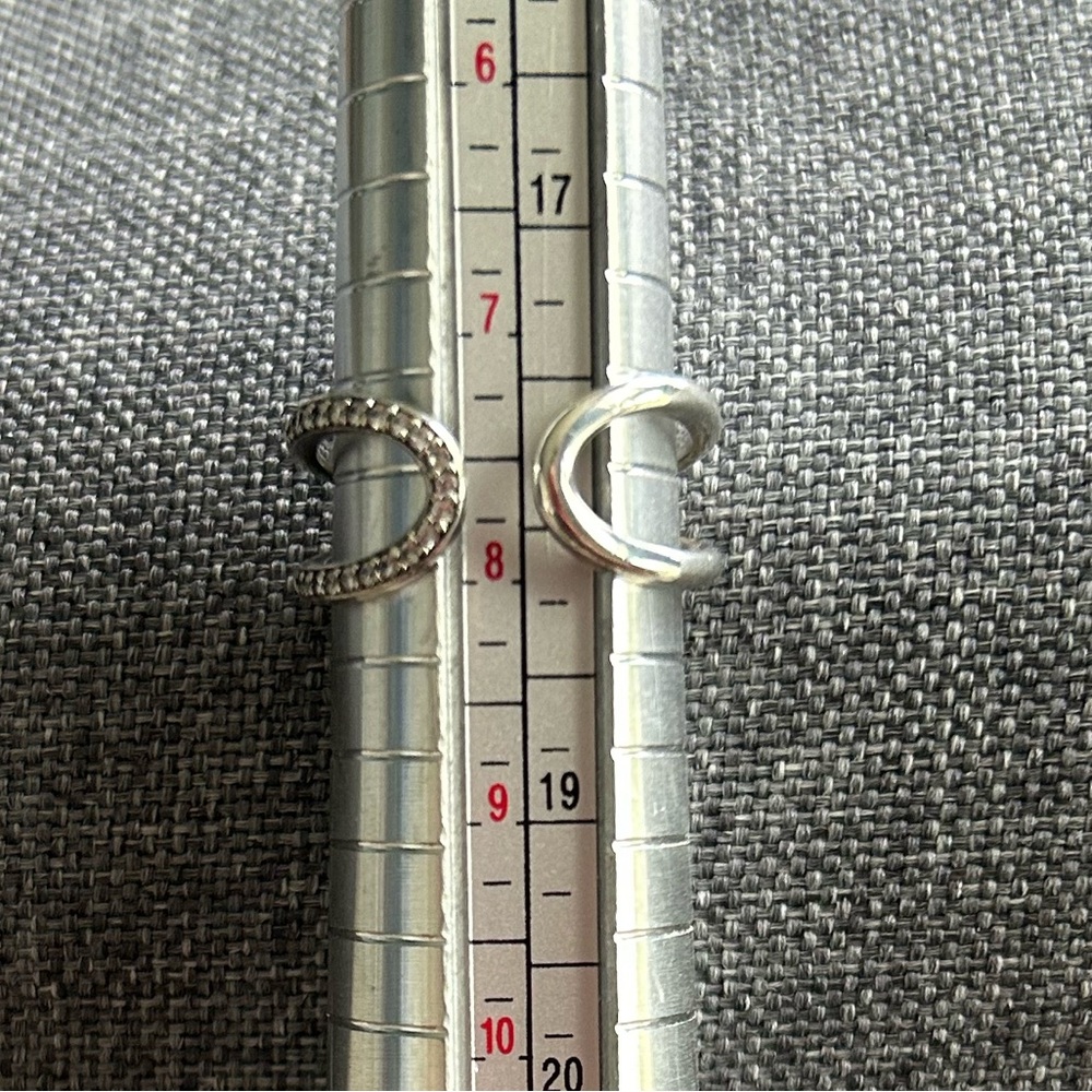 Sterling silver pandora style ring